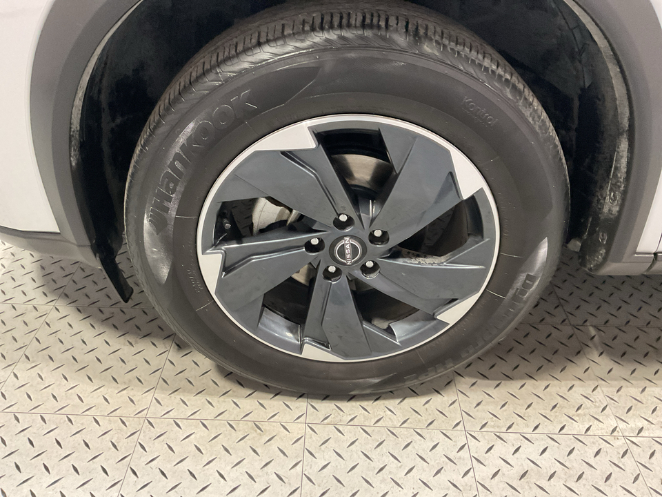 2025 Nissan Rogue SV AWD