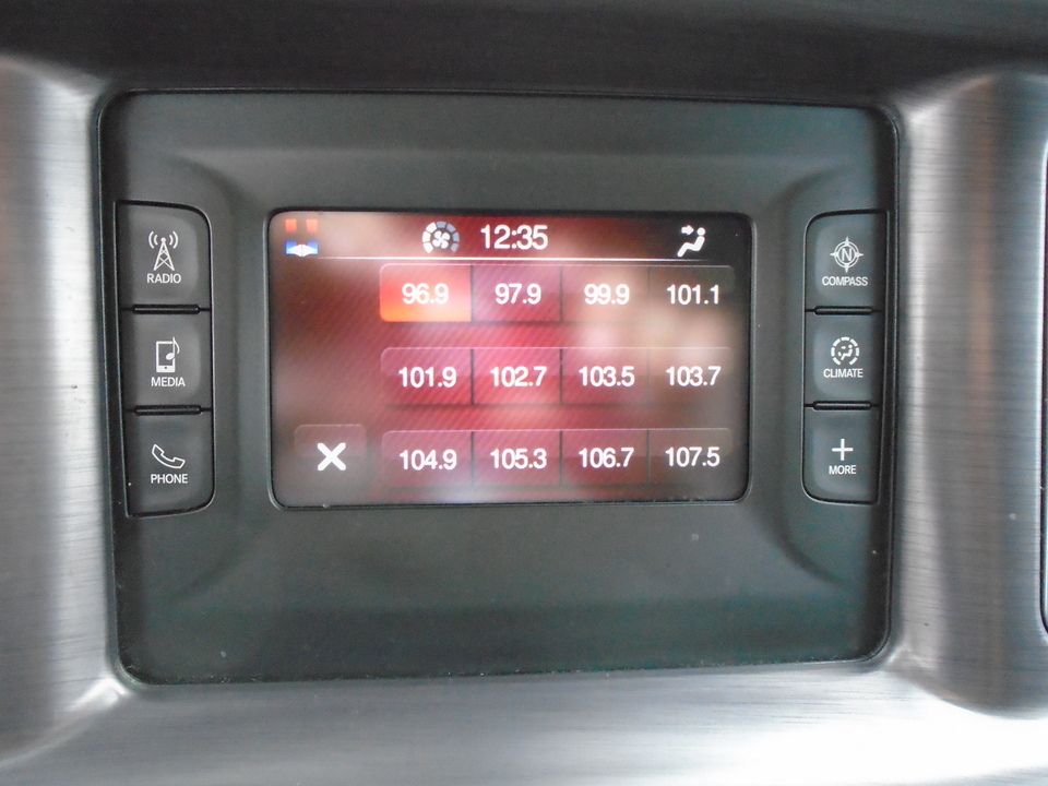 2015 Dodge Charger SE