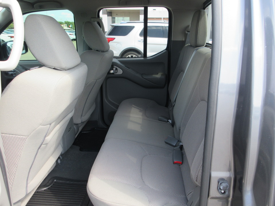 2019 Nissan Frontier SV Crew Cab 5AT 2WD