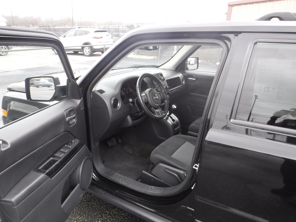 2016 Jeep Patriot Latitude 2WD