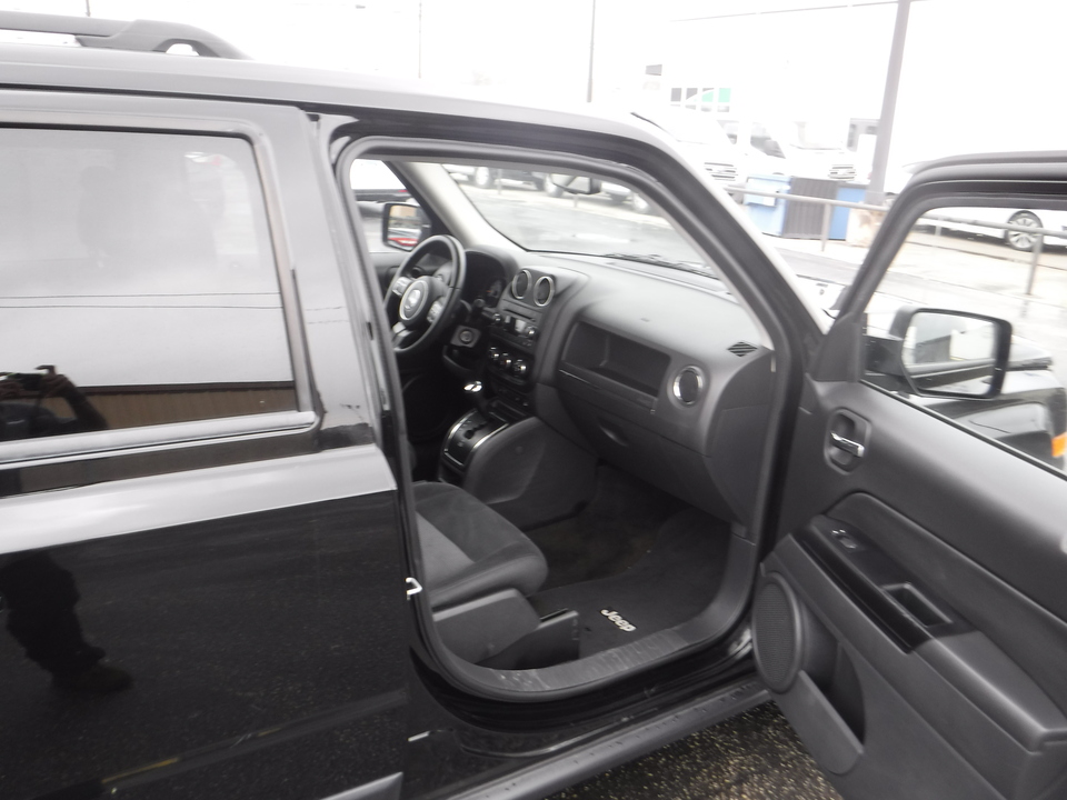 2016 Jeep Patriot Latitude 2WD