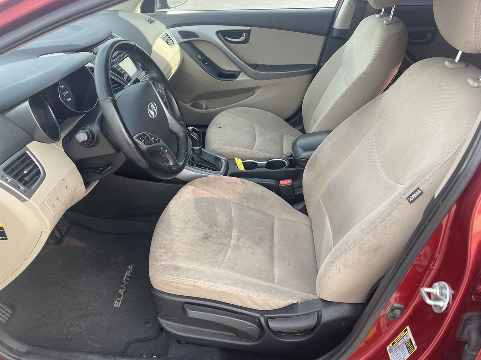 2016 Hyundai Elantra SE 6AT