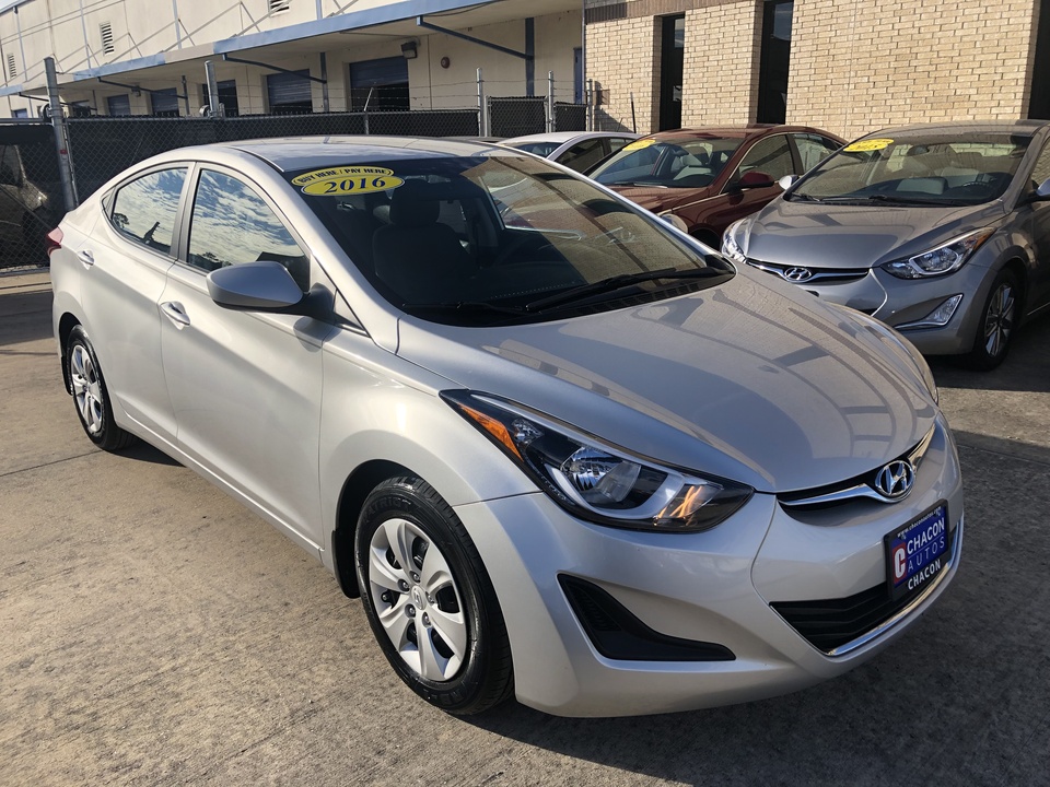 2016 Hyundai Elantra SE 6AT