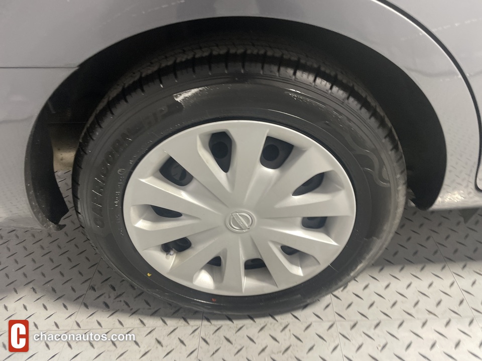 2019 Nissan Versa 1.6 SV Sedan