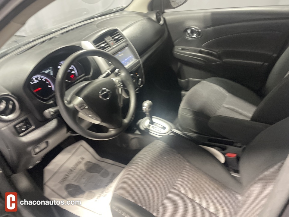 2019 Nissan Versa 1.6 SV Sedan