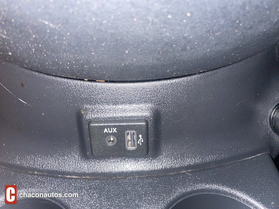 2019 Nissan Versa 1.6 SV Sedan