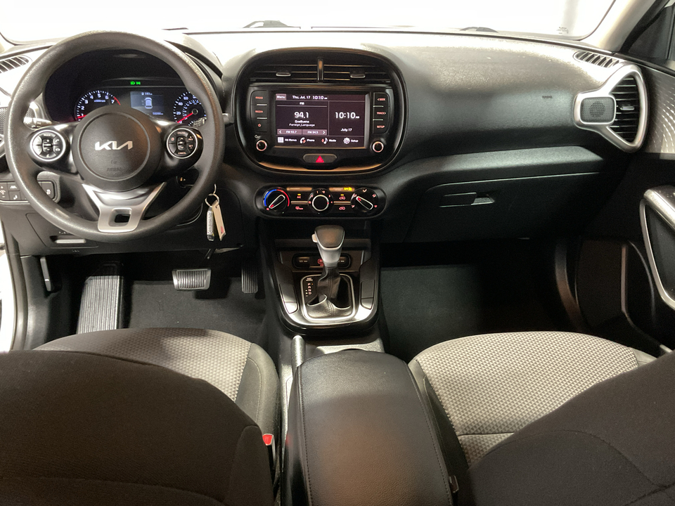 2022 Kia Soul LX CVT