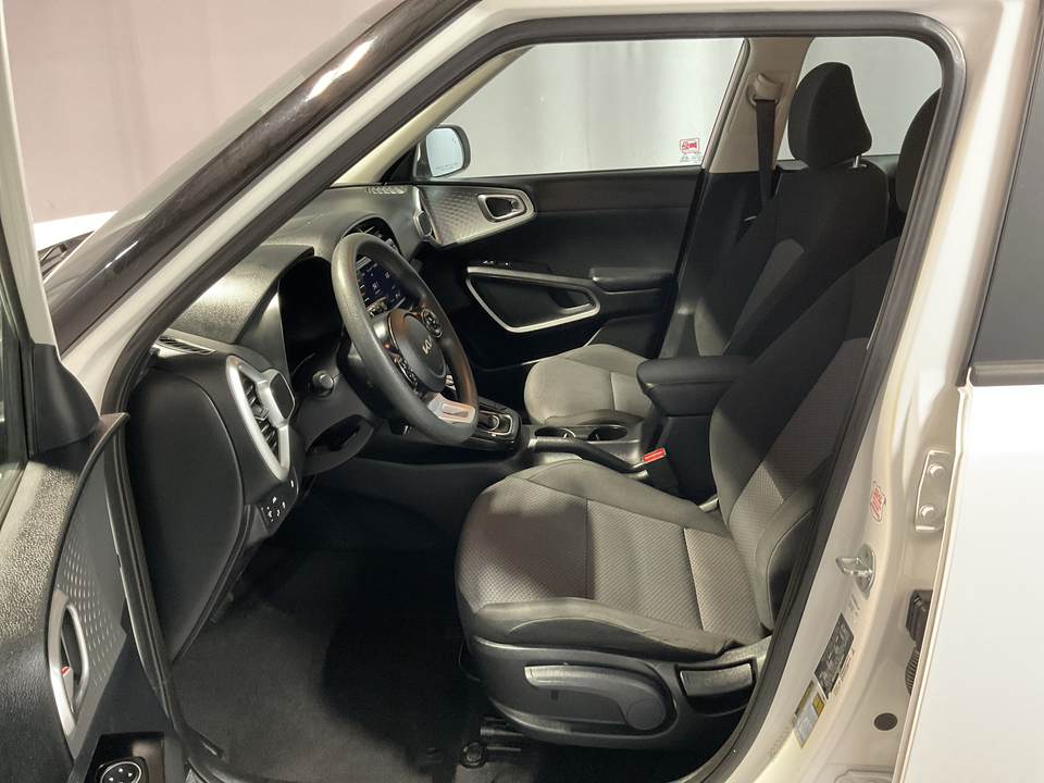 2022 Kia Soul LX CVT