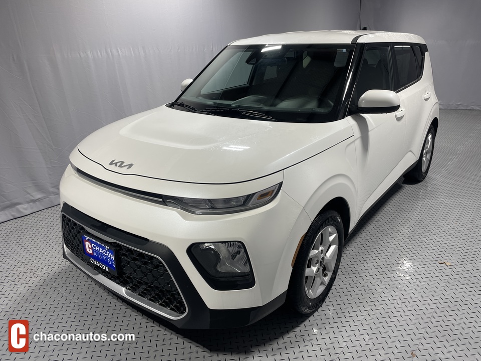 2022 Kia Soul LX CVT
