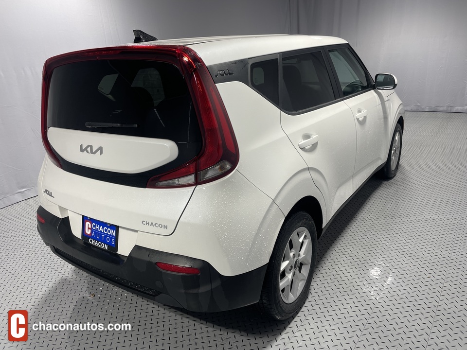 2022 Kia Soul LX CVT