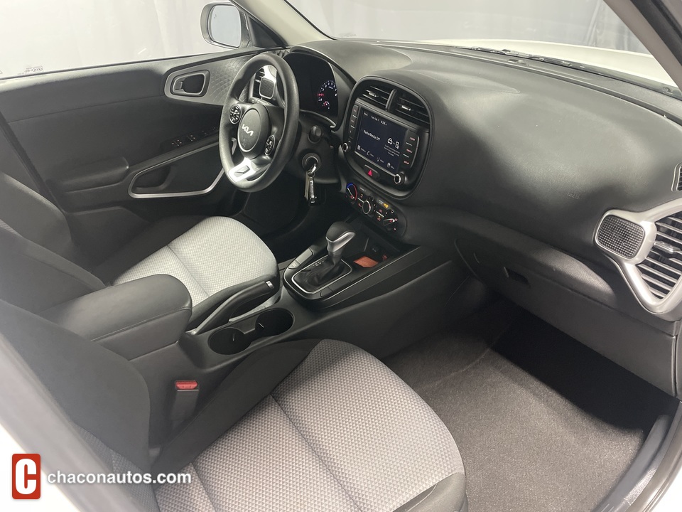 2022 Kia Soul LX CVT