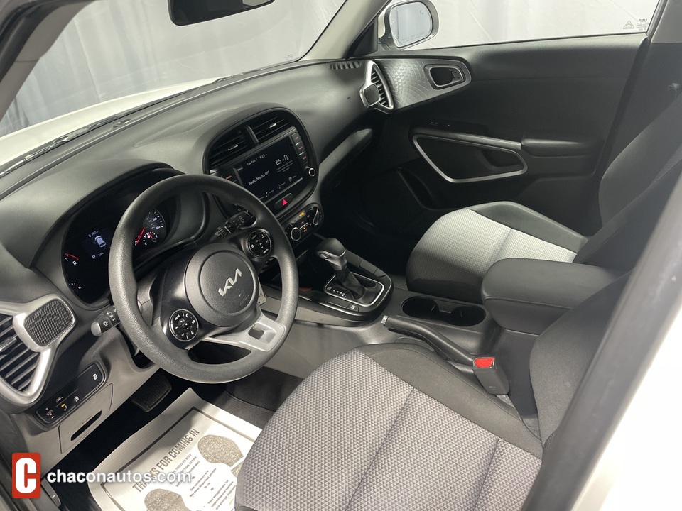 2022 Kia Soul LX CVT
