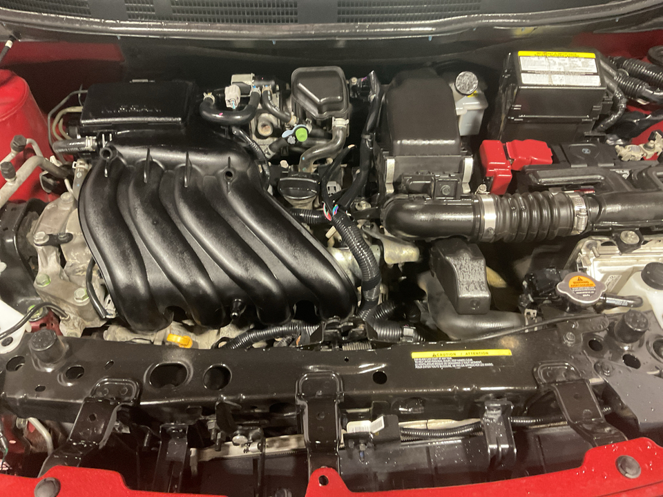 2019 Nissan Versa 1.6 SV Sedan