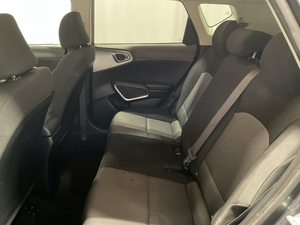 2022 Kia Soul LX CVT