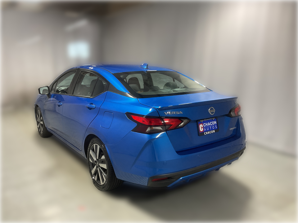 2021 Nissan Versa SR