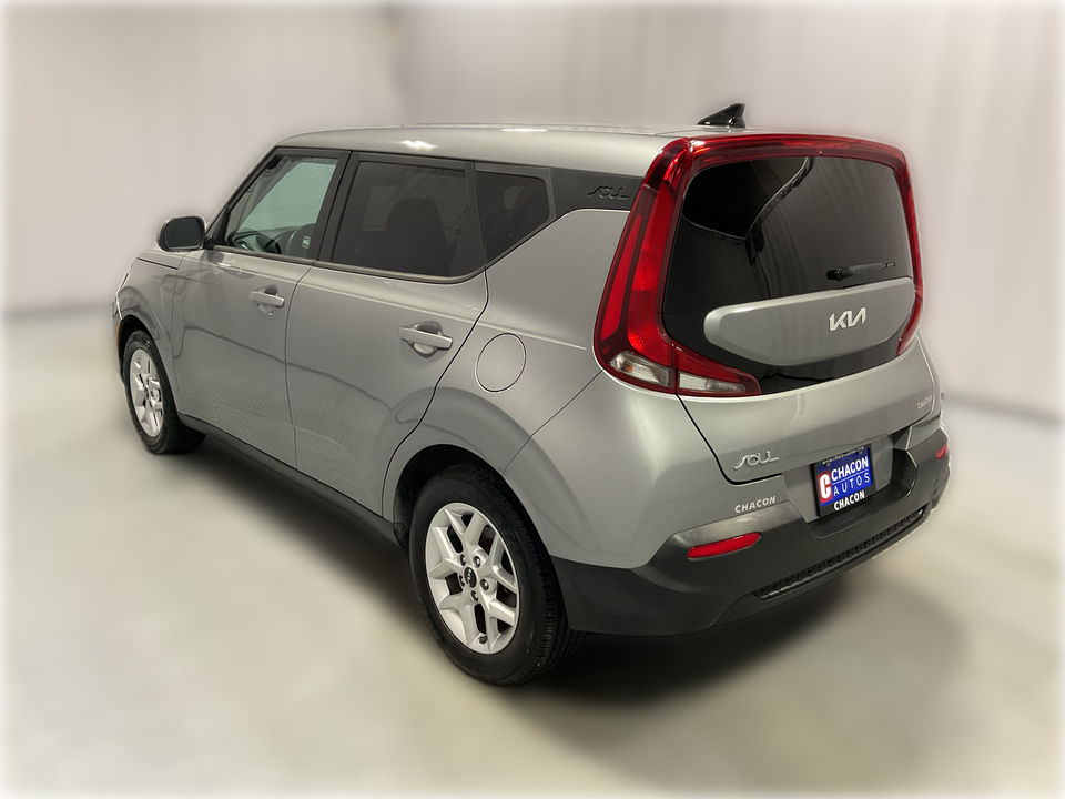 2022 Kia Soul LX CVT