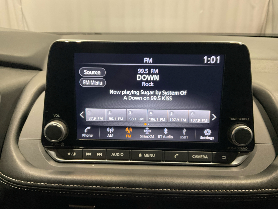 2025 Nissan Rogue SV