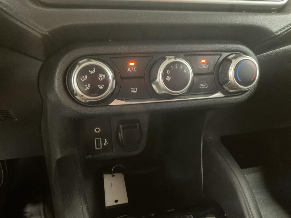 2021 Nissan Versa S CVT