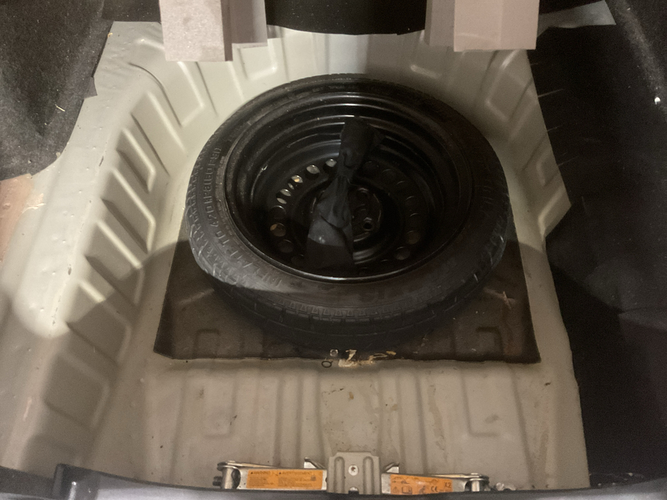 2021 Nissan Versa S CVT
