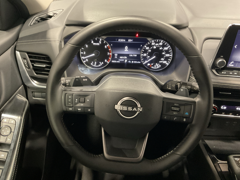 2025 Nissan Rogue SV