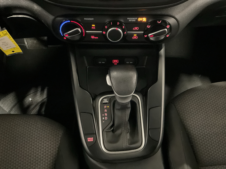 2022 Kia Soul LX CVT