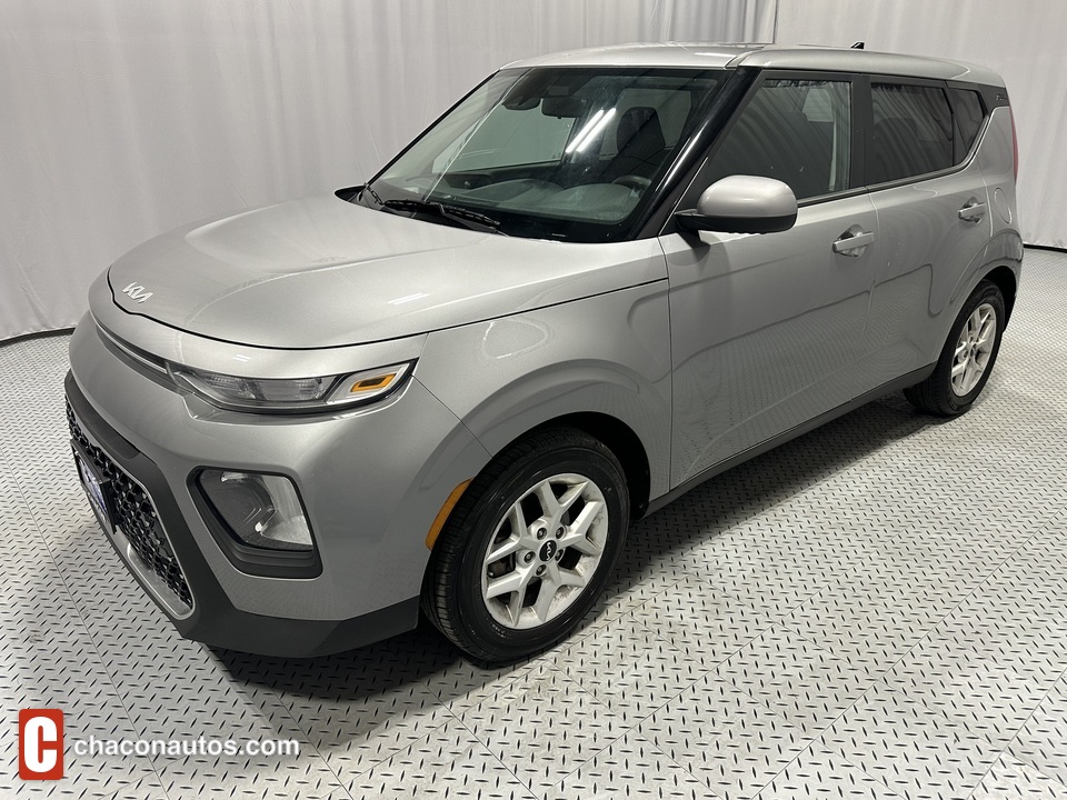 2022 Kia Soul LX CVT
