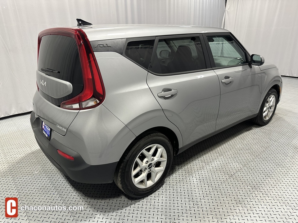 2022 Kia Soul LX CVT