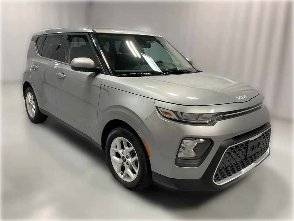 2022 Kia Soul LX CVT