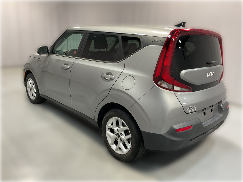 2022 Kia Soul LX CVT