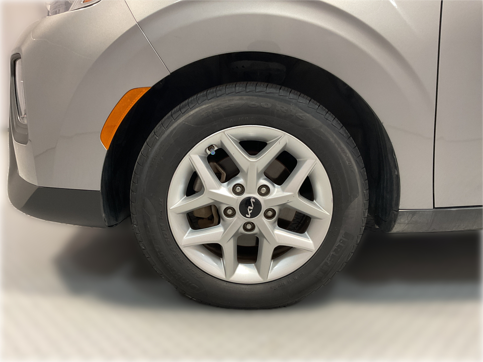 2022 Kia Soul LX CVT