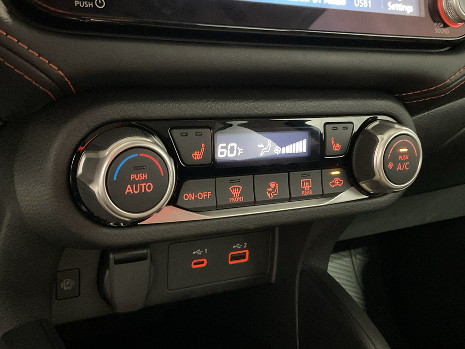 2025 Nissan Versa SR
