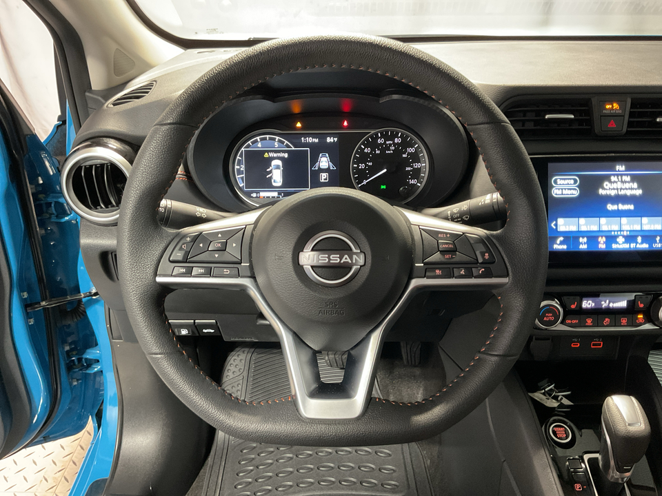 2025 Nissan Versa SR