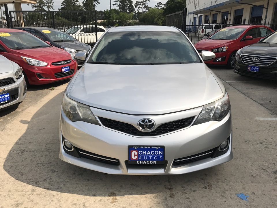 Used 2014 Toyota Camry SE For Sale Chacon Autos