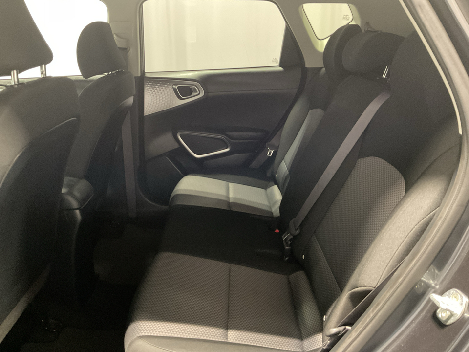2022 Kia Soul LX CVT