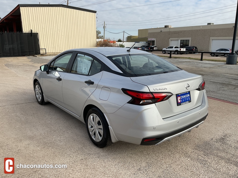 2021 Nissan Versa S CVT