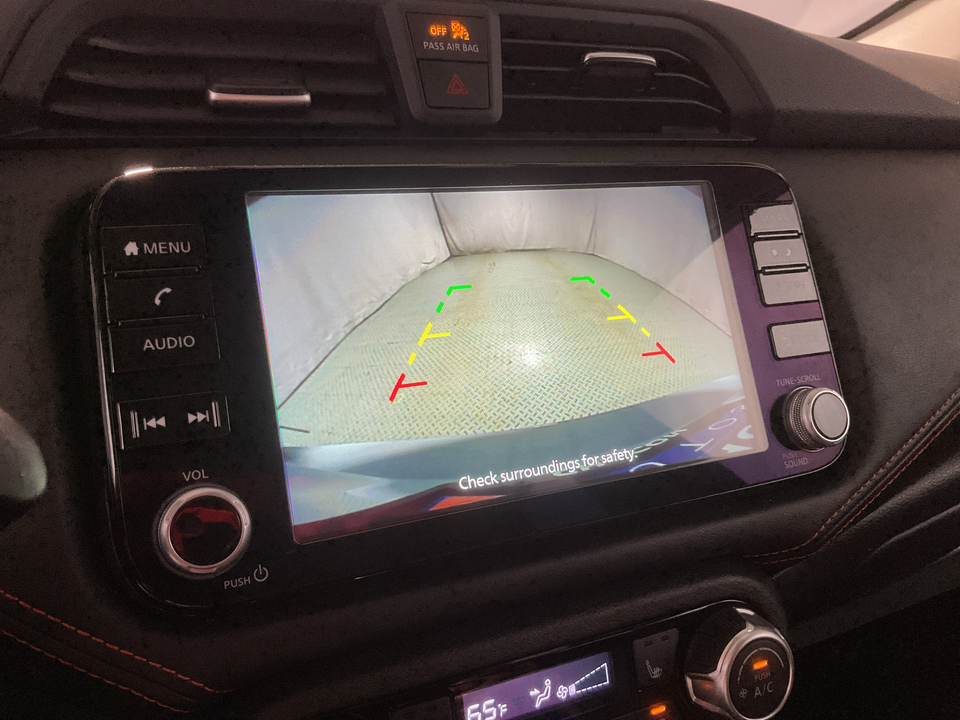 2025 Nissan Versa SR