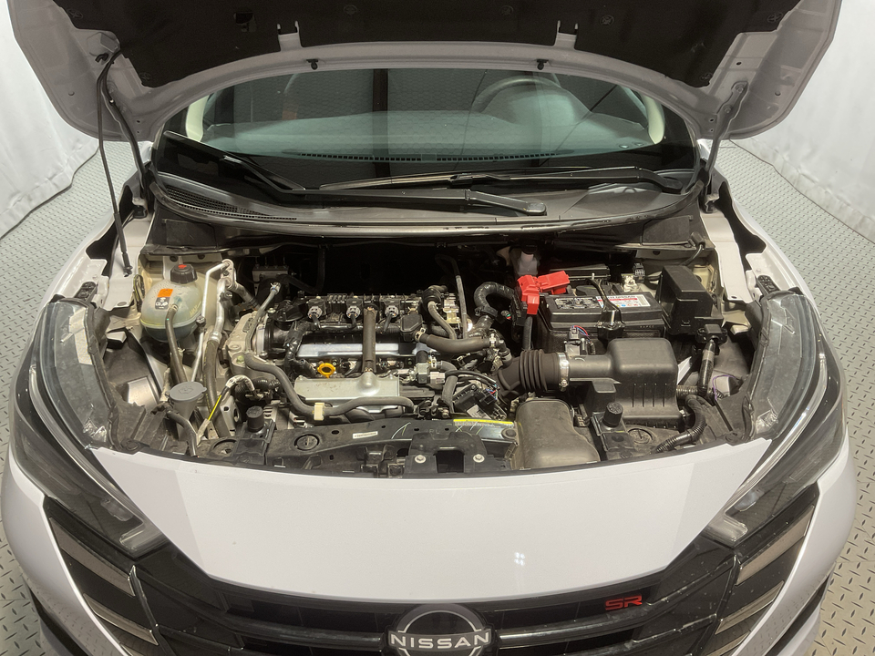 2025 Nissan Versa SR