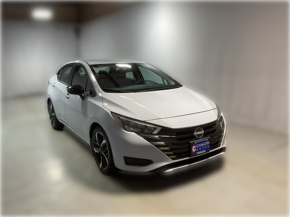 2025 Nissan Versa SR