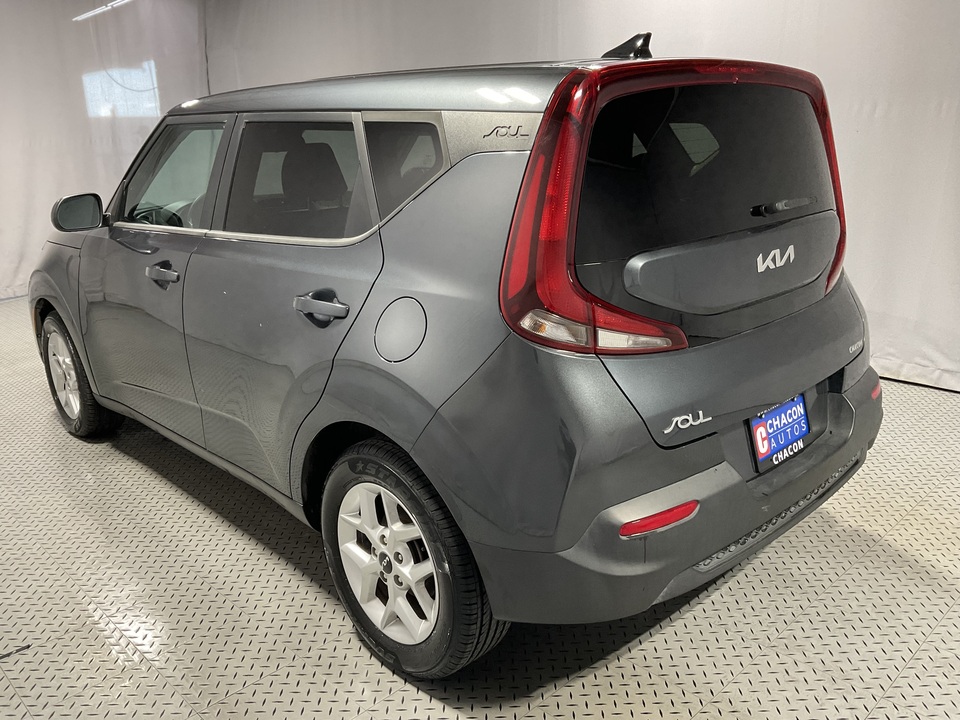 2022 Kia Soul LX CVT