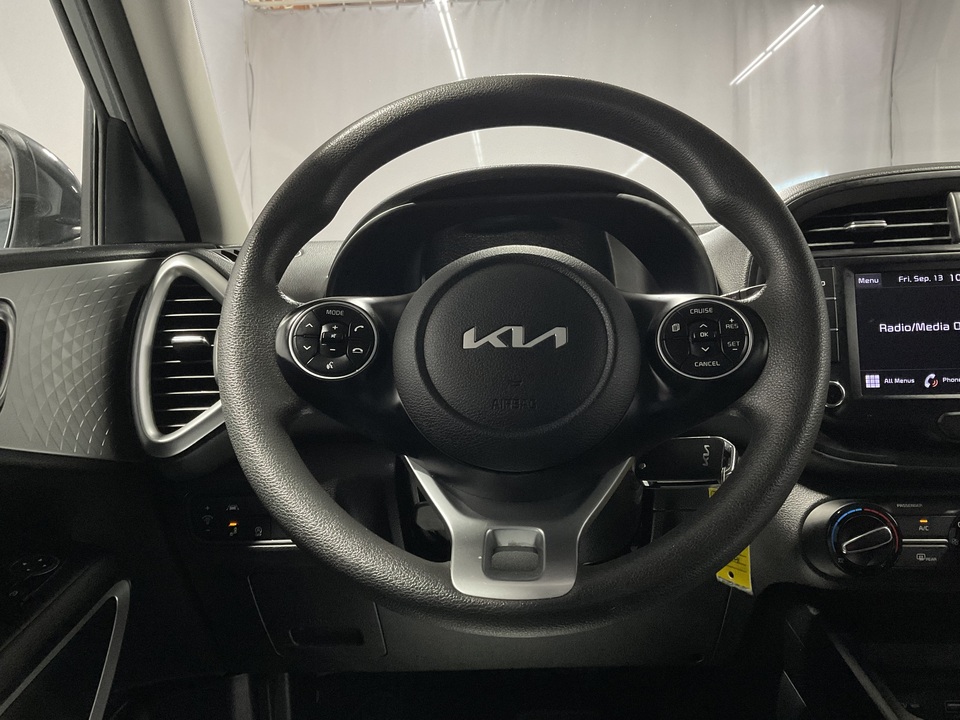 2022 Kia Soul LX CVT