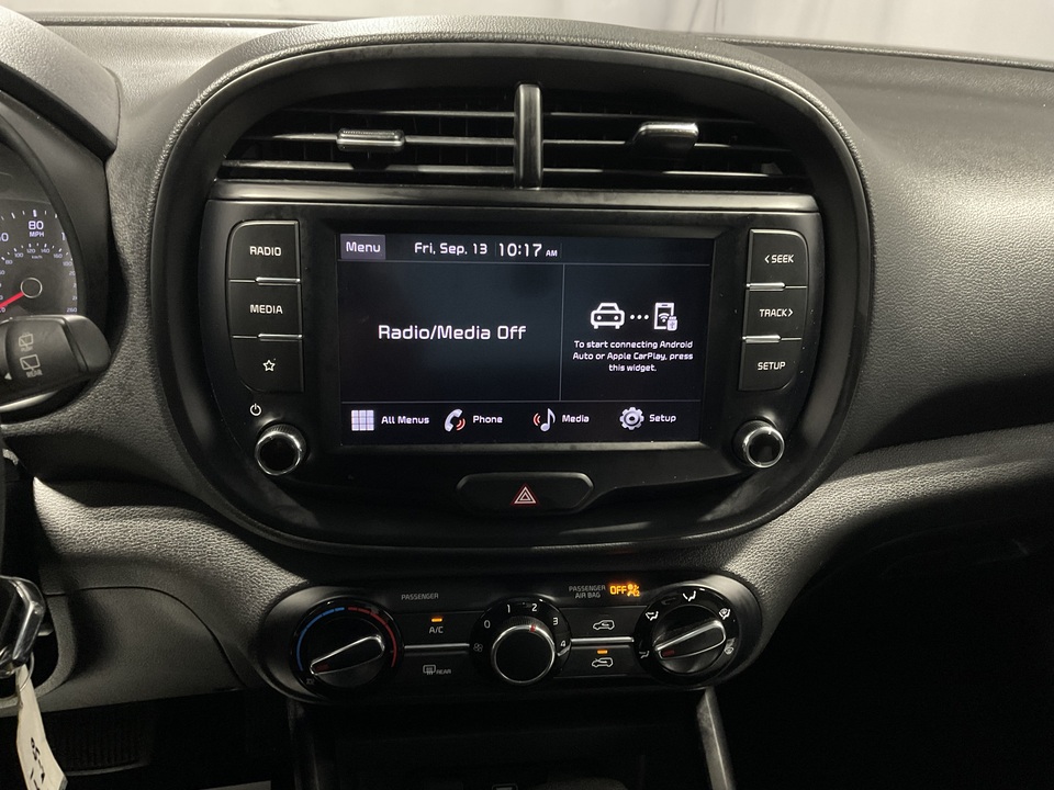 2022 Kia Soul LX CVT