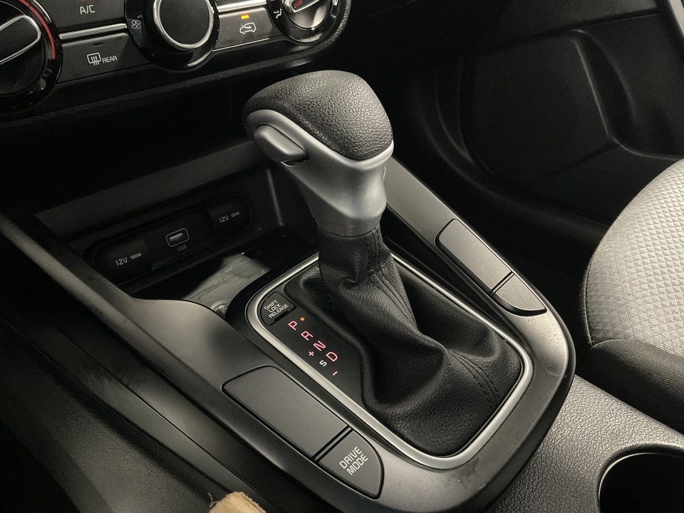 2022 Kia Soul LX CVT