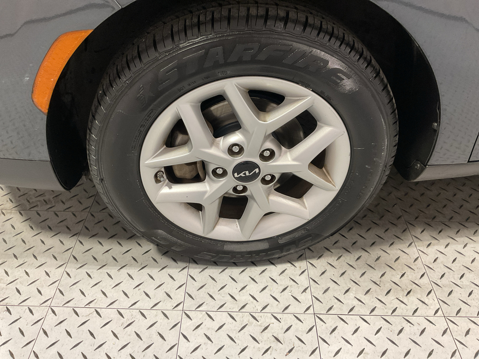 2022 Kia Soul LX CVT