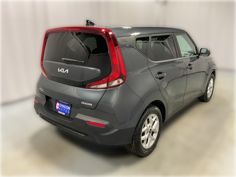 2022 Kia Soul LX CVT