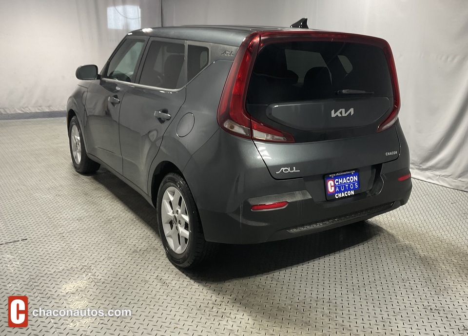 2022 Kia Soul LX CVT