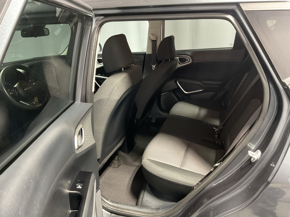 2022 Kia Soul LX CVT