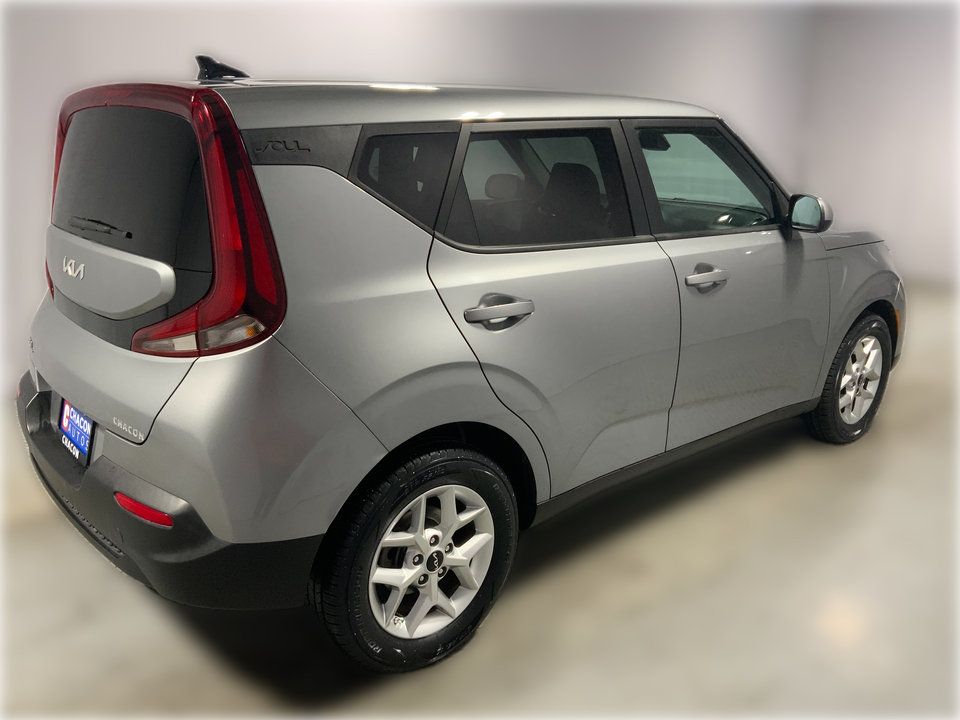 2022 Kia Soul LX CVT