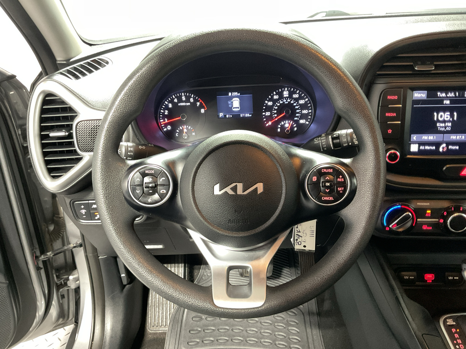 2022 Kia Soul LX CVT