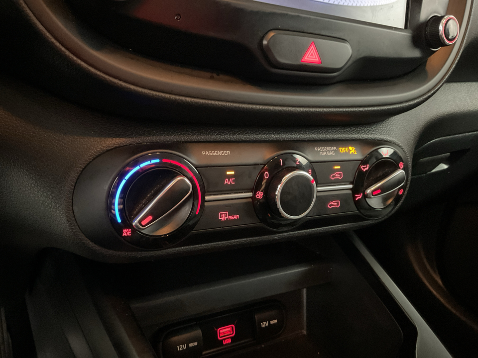 2022 Kia Soul LX CVT