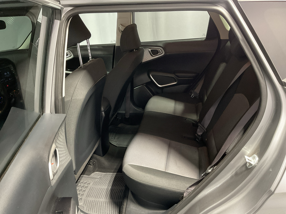 2022 Kia Soul LX CVT